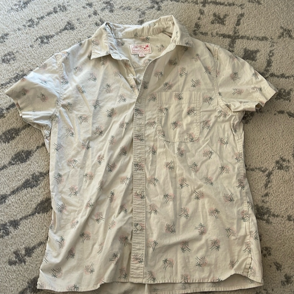 Ae Button Top